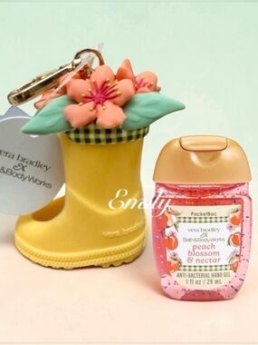 BBW × Vera Bradley Yellow Rain Boot Keychain Pocketbac Holder +
Matching Refill